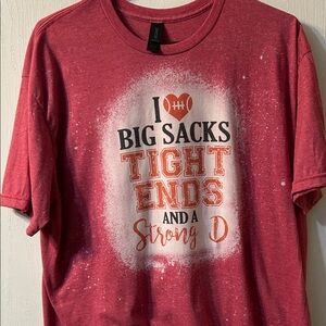 Gildan Red Graphic Tee